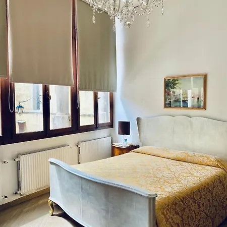 Couette-café Ca' Dor Venise