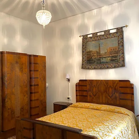 Ca' Dor فندق مبيت وإفطار