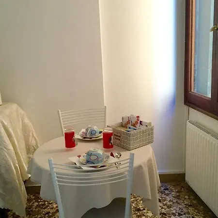 Ca' Dor فندق مبيت وإفطار