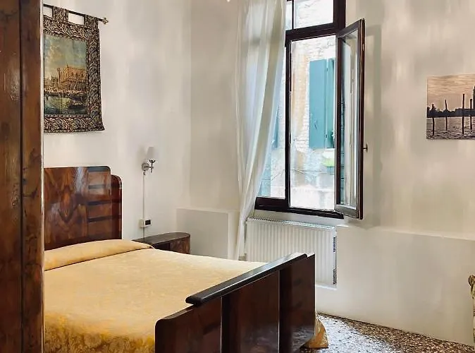 Ca' Dor Oda ve Kahvaltı Venedik